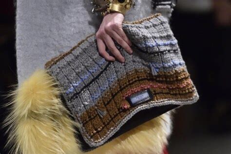 Prada diventa “fur